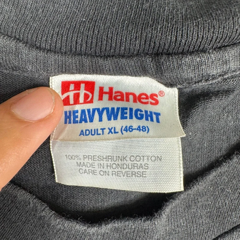 Hanes T-shirt Mens Size XL Black 1996 Dugout Classic Graphic Cotton Vintage Tee